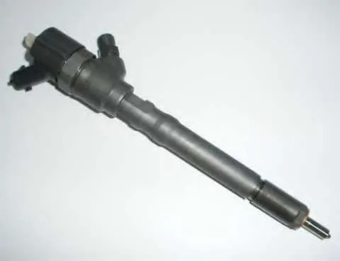 Injectoare Hyundai Accent 1.5 CRDi 0445110101 - Imaginea 1