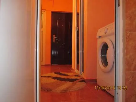apartament 2 camere de vanzare - Imaginea 6