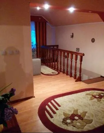 Vand Casa 5 camere, Centru Dragasani - Imaginea 7