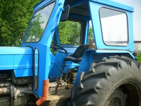 TRACTOR LANDINI - Imaginea 2