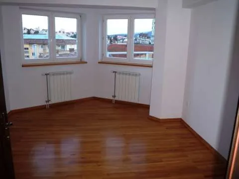 Inchiriez penthouse de lux, ultracental - Imaginea 3