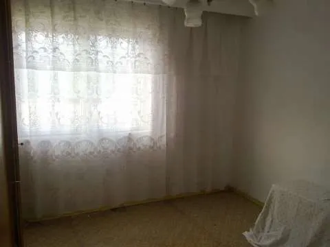 vand apartamentu 3 camere vulcan - Imaginea 2