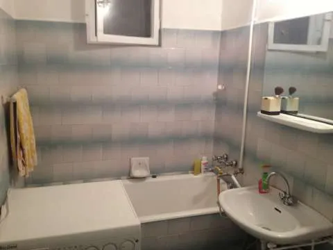 De vanzare apartament 2 camere confort I in Marghita - Imaginea 2