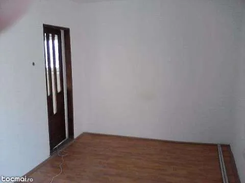 Vand Garsoniera Tulcea - Fotografiile au caracter informativ pentru suprafata. - Imaginea 1