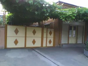 vand casa braila