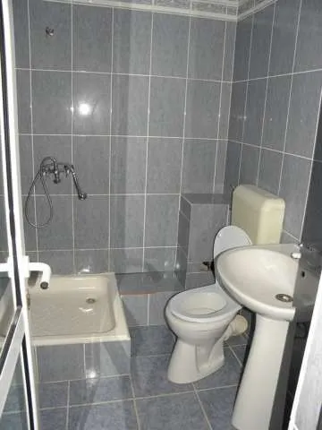 OFERTA! Apartament DECOMANDAT cu 3 CAMERE in bloc nou - Imaginea 10