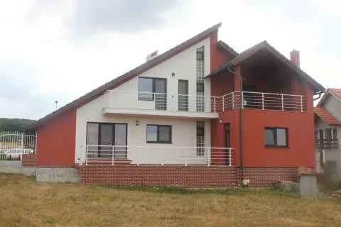Casa 260mp , Ultrafinista - Imaginea 3