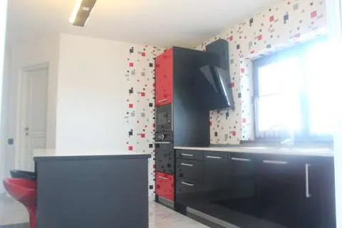 Casa 260mp , Ultrafinista - Imaginea 4