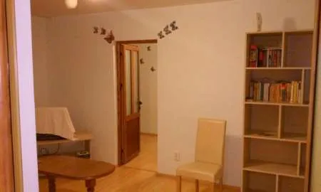 VANZARE APARTAMENT CU 2 CAMERE, 25 000 EURO - Imaginea 1