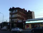 PROPRIETAR inchiriez P+2, 390 mp, stradal zona Parc Pantelimon - Miniatura 4