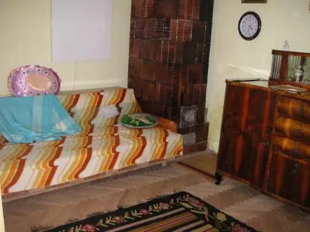 Vand apartament in casa la curte in orasul Galati - Imaginea 7
