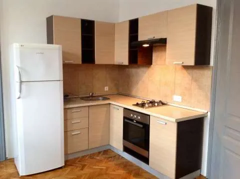 Chirie apartament centru 4 camere - Imaginea 4