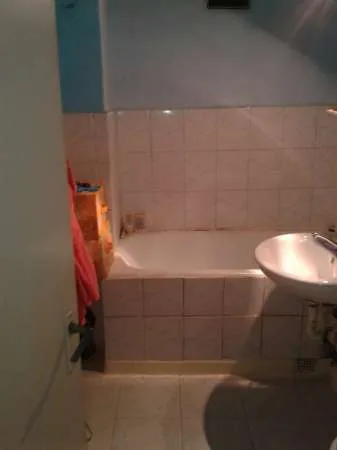Vand apartament 3 camere, Medias. - Imaginea 2