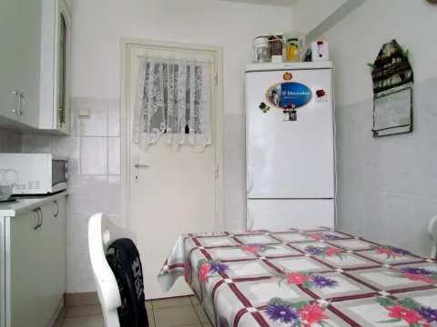 Vand apartament in Baile Herculane - Imaginea 11