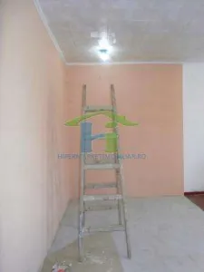 spatiu comercial cu teren intravilan 100 mp