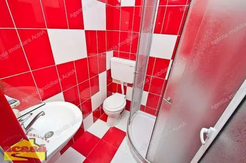 Vand garsoniera Tiglina 1, etaj 3, renovata complet, 77 000 lei - Imaginea 4