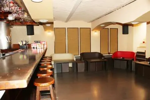 Inchiriez spatiu subsol - CLUB OLDIES - Centrul Istoric, str. Muresenilor, Brasov - Imaginea 2