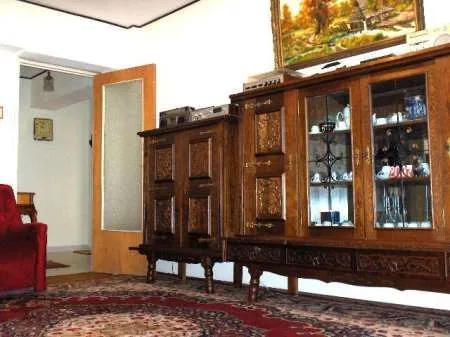 Particular vand sau schimb apartament cu 4 camere in municipiul Campina, judetul Prahova - Imaginea 4