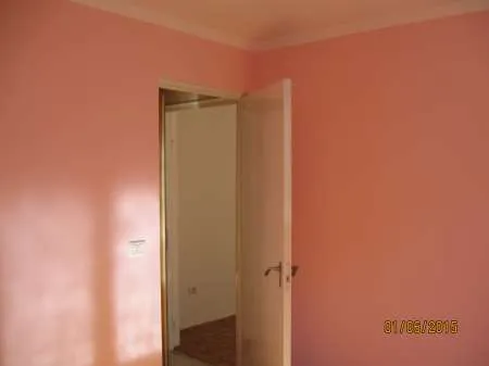 Vand apartament 2 camere - Imaginea 2