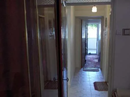 Particular vand sau schimb apartament cu 4 camere in municipiul Campina, judetul Prahova - Imaginea 9