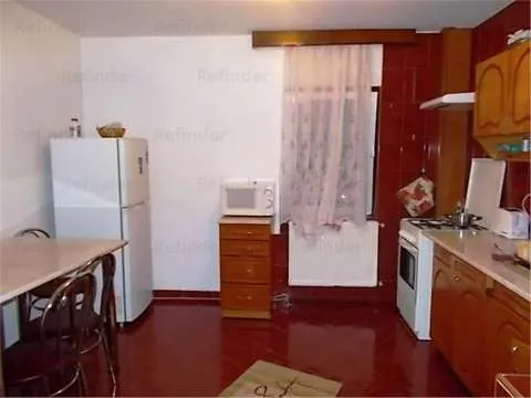 Apartament de vanzare Malu Rosu Ploiesti - Imaginea 3