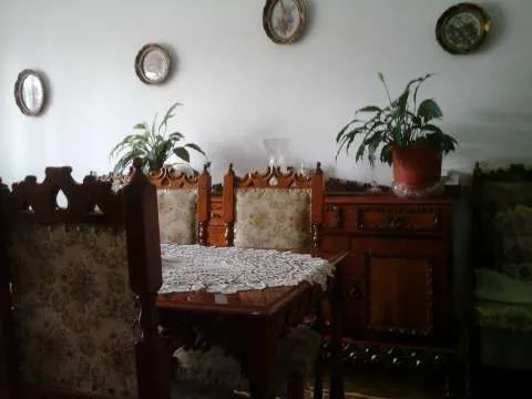 Vanzare apartament 3 camere - Imaginea 1