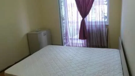 Inchiriez apartament cu 3 camere complect utilat in orasul Medias, cartier Gura campului - Imaginea 4