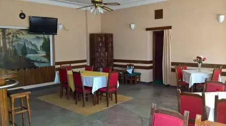spatii de inchiriat aprox 300m patrati - Imaginea 2
