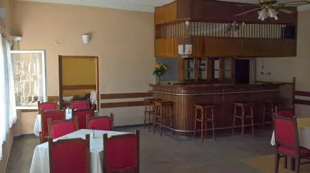 spatii de inchiriat aprox 300m patrati - Imaginea 3