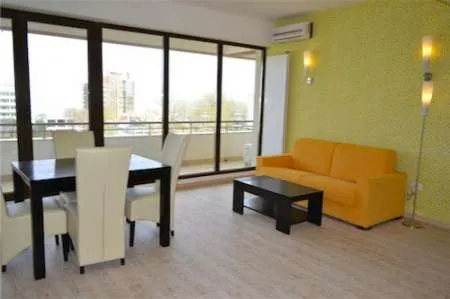 Inchiriez apartament de lux in Mamaia - Imaginea 1