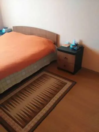 Vand Urgent Apartament 3 camere zona Parcul Mare! - Imaginea 1