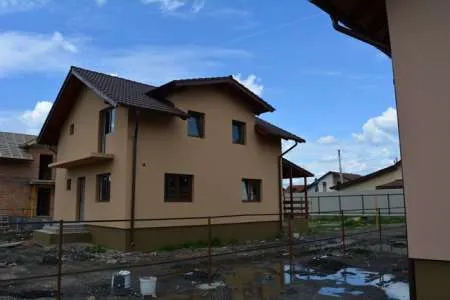 Casa noua 3 dormitoare la cheie 140 mp Sangeorgiu de Mures - Imaginea 3