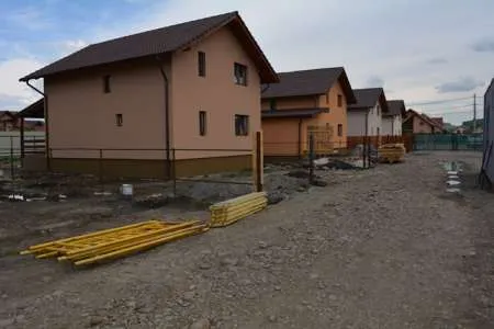 Casa noua 3 dormitoare la cheie 140 mp Sangeorgiu de Mures - Imaginea 4