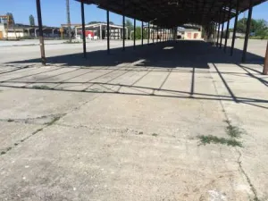Inchiriez platforma betonata
