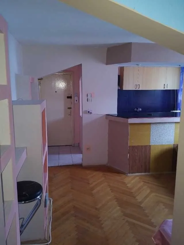 De vanzare apartament 2 camere/ gura campului - Imaginea 1