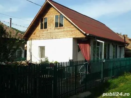 Vand casa de vacanta in Statiunea Calimanesti - Imaginea 6