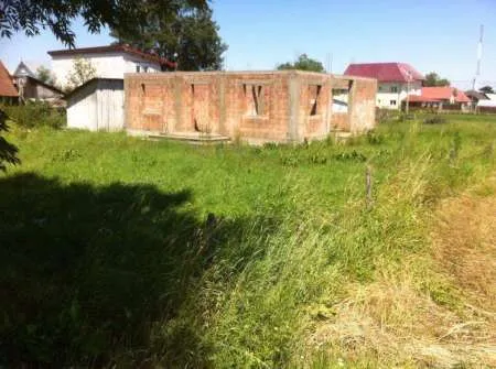 Casa in radauti la rosu plus 7 ari - Imaginea 3