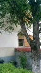 vand casa la curte - Miniatura 3