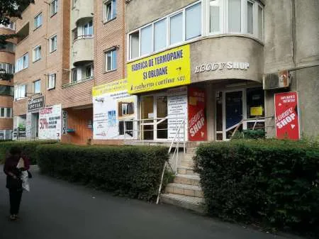 inchiriez spatiu comercial Str Toamnei Brasov - Imaginea 2