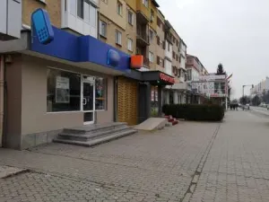 Inchiriez spatiu comercial, Alba Iulia, cartier Cetate, 40 mp