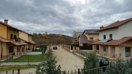 Casa/Vila de vanzare Paulesti-Cocosesti - Imaginea 1