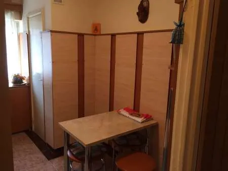 Vand apartament complect mobilat 3 camere 2 bai in Turda - Imaginea 1