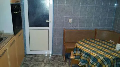 Vand Apartament 4 camere Dragasani - Imaginea 1