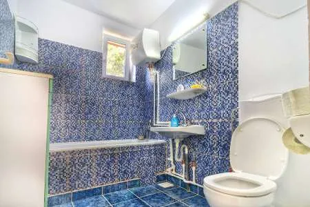 Inchiriez apartament 2 camere, cartier ANL - Imaginea 1
