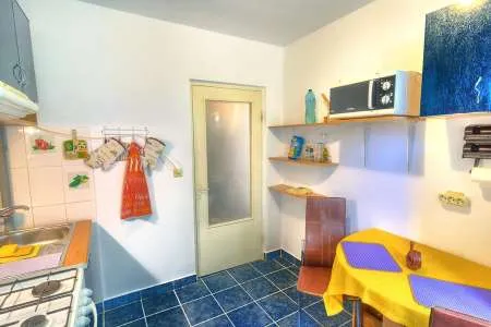Inchiriez apartament 2 camere, cartier ANL - Imaginea 7
