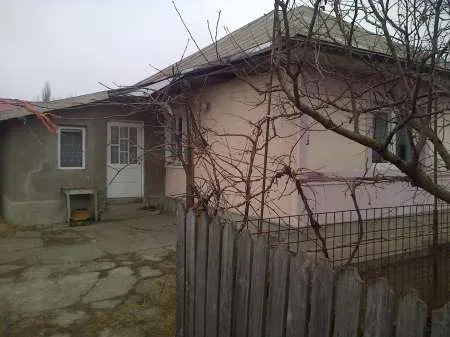 Casa langa gara Pascani - Imaginea 3