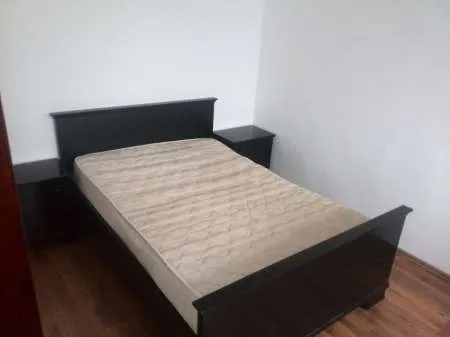 Particular inchiriez apartament cu 2 Camere - Imaginea 3