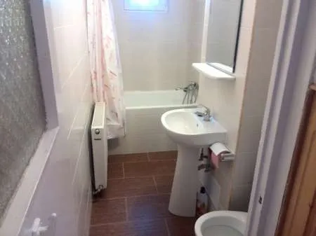 Particular inchiriez apartament cu 2 Camere - Imaginea 6