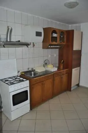 vand casa in Pardina, pe malul Dunarii - Imaginea 4