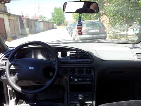 Ford Mondeo 1.6 16v - Imaginea 4